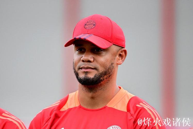 拜仁总经理埃贝尔将亲自洽谈格伊转会,球员合同2026年到期 拜仁总经理埃贝尔将亲自洽谈格伊转会,球员合同2026年到期